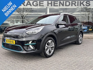 Kia Niro e-Niro ExecutiveLine Sky 64 kWh | SOH: 96,1% | Schuifdak | Leder | Climate | Stoel&Stuur Verwarming | Memory Seat | Navi | Adaptive CC |