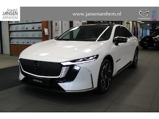 Mazda 6e Takumi 68.8 kWh , Nieuwe Auto, 10 KM, Voorraadvoordeel € 5.000,-, Leder, Adap.Cruise, Sony, Navi, Apple Carplay, 360 Camera, HUD, Stoelverwarming/ventilatie, LMV 19 Inch