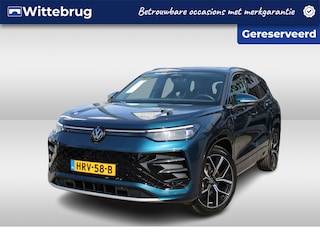 Volkswagen Tayron 1.5 eHybrid 204pk R-Line Edition DSG Automaat / Panorama dak / Full Led / LM 20 inch / Navigatie / Camera / Wegkl trekhaak Garantie tot 11-06-2029 / 100.000km