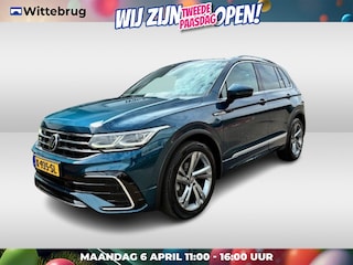 Volkswagen Tiguan 1.5 TSI R-Line / Pano / Clima / Camera /  Elek. Haak / 19 inch