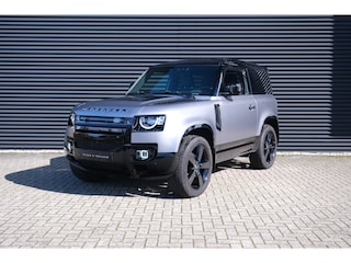 Land Rover Defender Hard Top 3.0 D200 Commercial | Full Leder | Laag Schot | Matte PPF | 22'' | Black Pack |