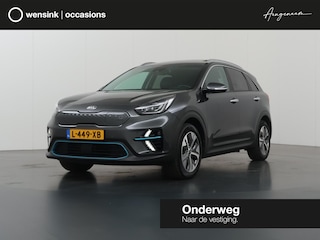 Kia Niro e-Niro ExecutiveLine 64 kWh | SOH 97% | Panoramadak | Lederen Bekleding | JBL Audio | Dodehoekdetectie | Stoel/Stuurwielverwarming | Stoelventilatie | Elektrisch bedienbare bestuurdersstoel met geheugenfunctie