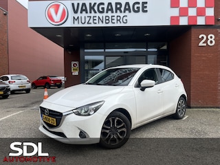 Mazda 2 1.5 Skyactiv-G GT-M // LED // DODEHOEK // HEAD-UP DISPLAY // KEYLESS // CAMERA+SENSOREN // NAVI //