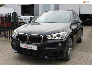 BMW X1 SDrive18i High Exec. Pano LED Leer Navi Trekhaak Cruise!!