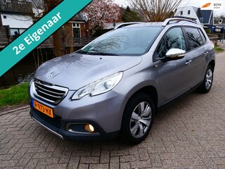 Peugeot 2008 1.2i Active 132.000km. 2e eig. Clima Cruise Navi Trekhaak 1100kg.