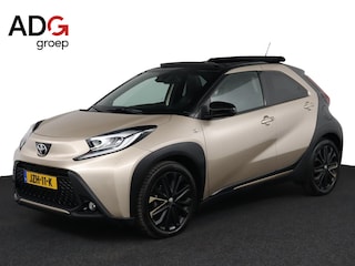 Toyota Aygo 1.0 VVT-i MT Premium | Cabrio Dak | JBL Audio | Parkeersensoren | Stoelverwarming | Parkeercamera |