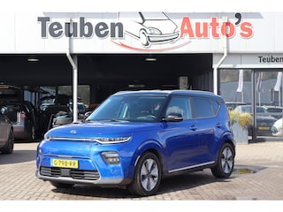 Kia Soul ExecutiveLine 64 kWh Navigatie, Cruise control, Camera, Voor- en achter stoelverwarming, Climate control, Trekhaak