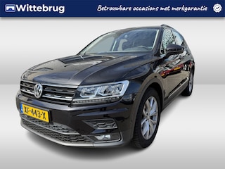 Volkswagen Tiguan 1.5 TSI ACT Comfortline Executive Navigatie / camera / App-connect / Parkeersensoren / Achterklep, elektrisch bedienbaar