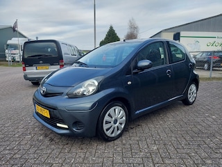 Toyota Aygo 1.0 VVT-i Aspiration !! AUTOMAAT !!