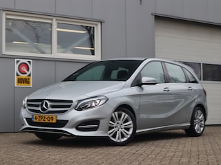 Mercedes-Benz B-klasse 180 Ambition / Trekhaak / Parkeersensoren voor en achter