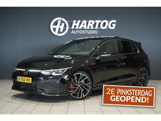 Volkswagen Golf 2.0 TSI GTI Clubsport 300PK + PANORAMADAK / STUURVERWARMING / 19"