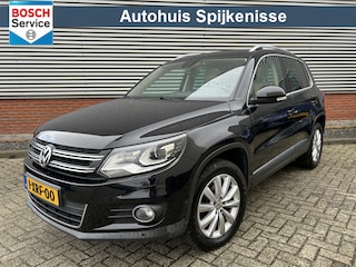 Volkswagen Tiguan 2.0 TSI Sport&Style 4motion | Automaat | Stoelverwarming | Stuurverwarming | Leder | Camera |