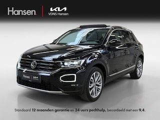 Volkswagen T-Roc 1.0 TSI Style Business I Pano I Trekhaak I Stoelverwarming