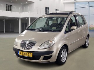 Lancia Musa 1.4-16V Platino/AUTOMAAT