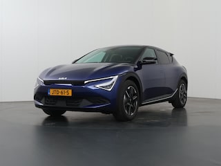 Kia EV6 Light Edition 63 kWh | Stoelverwarming | Adaptieve cruise control | Parkeersensoren | Stuurwiel verwarmd |