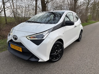 Toyota Aygo 1.0VVT-i x-fun 5-Drs *Airco* 53DKM