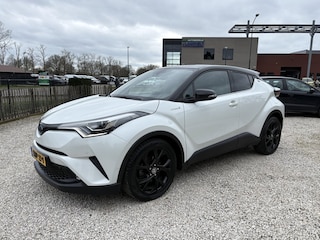 Toyota C-HR 1.8 Hybrid Executive LED, ACC, Stoelverw, Dealer onderh.