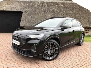 Audi Q4 S Competition LED/Pano/Trekhaak elektrisch