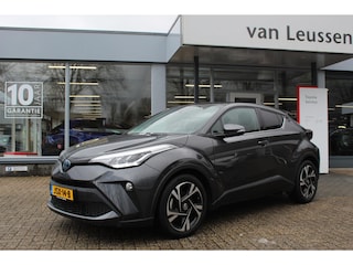 Toyota C-HR 1.8 HYBRID DYNAMIC ALL-SEASON BANDEN STOELVERW. DODEHOEKDETECTIE KEYLESS LED KOPLAMPEN PARK.SENSOREN V+A