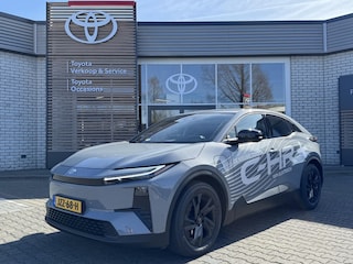 Toyota C-HR FIRST EDITION 77KWH WLTP-607KM EL-ACHTERKLEP PRIVACY-GLASS 18"LMV BLISS STOELVERW. P-SENSOREN WARMTEPOMP