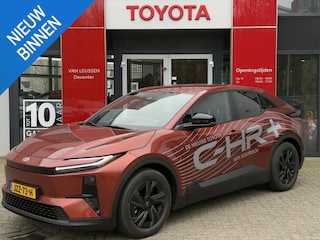 Toyota C-HR FIRST EDITION 77KWH WLTP-607KM EL-ACHTERKLEP PRIVACY-GLASS 18"LMV BLISS STOELVERW. P-SENSOREN WARMTEPOMP