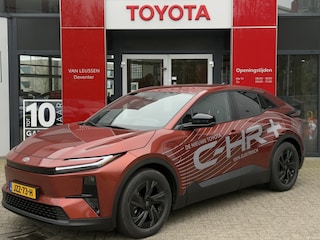 Toyota C-HR FIRST EDITION 77KWH WLTP-607KM EL-ACHTERKLEP PRIVACY-GLASS 18"LMV BLISS STOELVERW. P-SENSOREN WARMTEPOMP