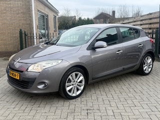 Renault Mégane 1.4 TCE Celsium |zeer nette auto | top onderhouden | cruise | airco | pdc | isofix |