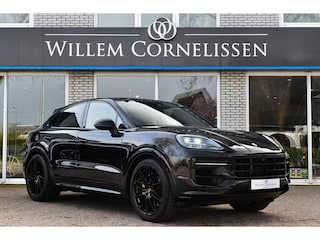Porsche Cayenne 3.0 E-Hybrid Pano Trekhaak NL Auto Sport Chrono