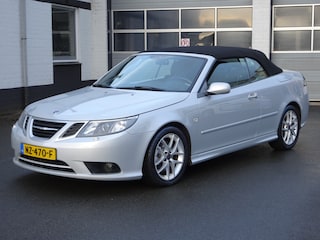 Saab 9-3 Cabrio 2.0t Vector Spring Edition Automatische airco, navigatie, licht metalen velgen, cruise controle, parkeersensoren, lederen bekleding, enz.