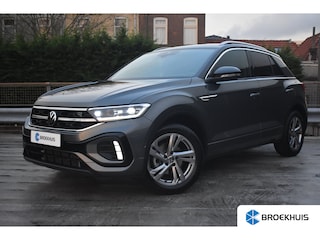 Volkswagen T-Roc 1.5 TSI 150PK DSG R-line | Trekhaak | Achteruitrijcamera | Parkeerhulp V+A | Adaptive Cruise