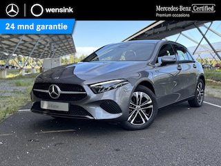 Mercedes-Benz A-klasse 250e Business Solution | Led Koplampen | Dodehoekassistent | Achteruitrijcamera | Apple carplay | Stoelverwarming |