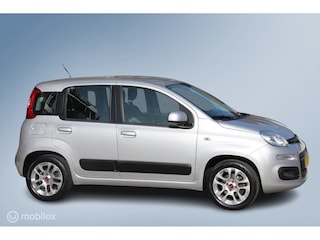 Fiat Panda TwinAir Turbo 80 Lounge, Trekhaak, 3 zitplaatsen achter, 1 eigenaar