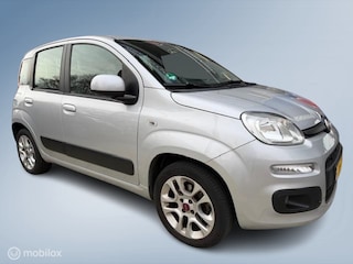Fiat Panda TwinAir Turbo 80 Lounge, Trekhaak, 3 zitplaatsen achter, 1 eigenaar