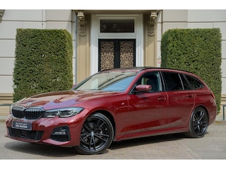 BMW 3-serie Touring 320i High Executive TREKHAAK | PANO | KUIPSTOELEN | CARBON | ADAPTIVE | MEMORY | LASER