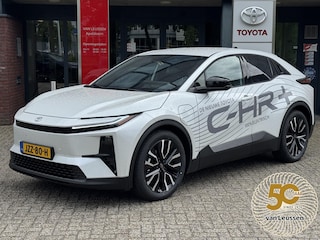Toyota C-HR FIRST EDITION 77KWH WLTP-607KM EL-ACHTERKLEP PRIVACY-GLASS 18"LMV BLISS STOELVERW. P-SENSOREN WARMTEPOMP