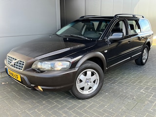Volvo XC70 2.5 T AWD Automaat 7-persoons Xenon 210 pk