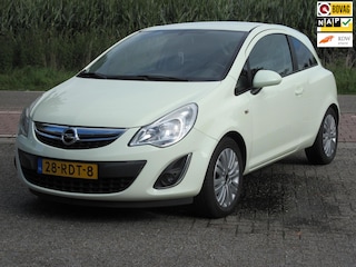 Opel Corsa 1.2-16V Edition Guacamole White zeer mooi LET OP