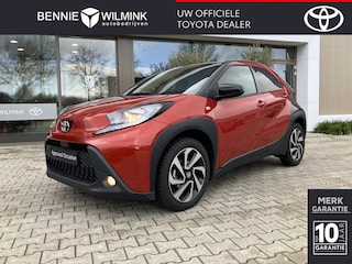 Toyota Aygo 1.0 VVT-i MT Pulse Bi-tone | Carplay | Stoelverwarming