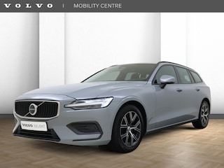 Volvo V60 B3 Essential Edition | Achteruitrijcamera | Carplay |