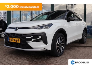 Volkswagen T-Roc Life First Edition Trekhaak | 'App-Connect' draadloze smartphone integratie | Automatische afstandsregeling (Adaptive Cruise Control) | Buitenspiegels elektrisch instel-, verwarm- en inklapbaar