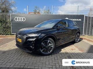 Audi Q4 45 quattro S Edition Competition 82 kWh | Assistentiepakket plus | Comfort pakket | Optiek zwart plus | Half leder | Adap cruise |