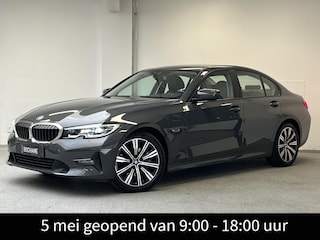 BMW 320e Business Edition Plus | 99% SOH | LEDER | CARPLAY |