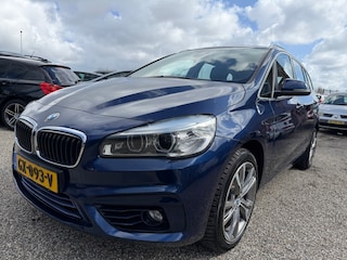 BMW 2-serie Tourer 218i Sport 7p. Clima Cruise ParkAssist Navi Nette Auto Goed Onderhouden