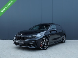 BMW 120i High Executive M Pakket|Camera|Pano|M-Performance remmen