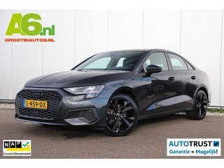 Audi A3 Limousine 30 TFSI Pro Line Automaat Black Edition Navigatie Carplay Android Climate Cruise Control Parkeersensor LED Rijstrooksensor 18 inch RS Look Velgen All-season banden!