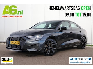 Audi A3 Limousine 30 TFSI Pro Line Automaat Black Edition Navigatie Carplay Android Climate Cruise Control Parkeersensor LED Rijstrooksensor 18 inch RS Look Velgen All-season banden!