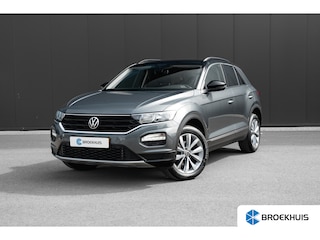Volkswagen T-Roc 1.5 TSI 150pk 7-DSG Style | Camera | Adaptive Cruise | 17" | Climate Control