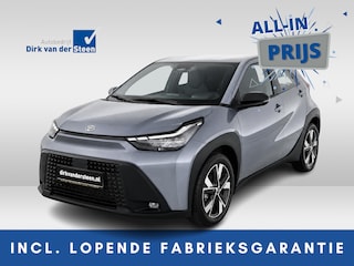 Toyota Aygo Hybrid 115 play | Achteruitrijcamera | Apple Carplay/Android Auto | Voorstoelen verwarmd | Carkit | DAB | LED |