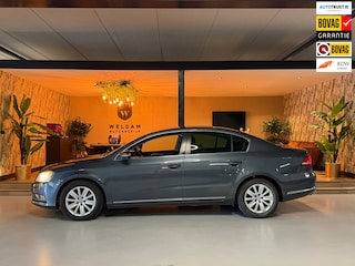 Volkswagen Passat 1.8 TSI Highline Trekhaak StoelVW PDC Cruise Clima Rijklaar