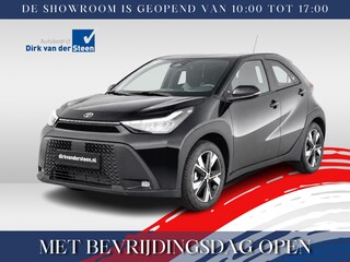 Toyota Aygo Hybrid 115 play | Achteruitrijcamera | Apple Carplay/Android Auto | Voorstoelen verwarmd | Carkit | DAB | LED |